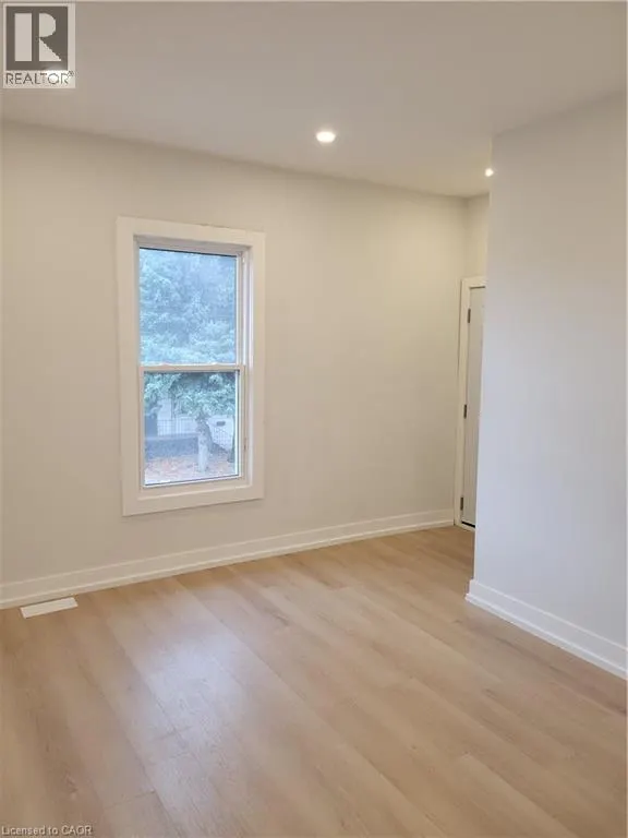 262 ROBERT Street Unit# 2, #2