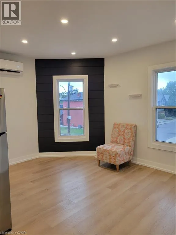 262 ROBERT Street Unit# 2, #2