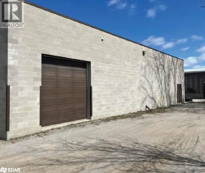 35 LENNOX Drive