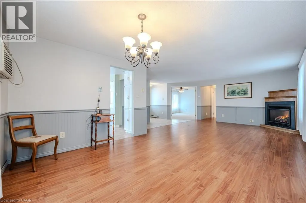 3 ROLLING BROOK Lane