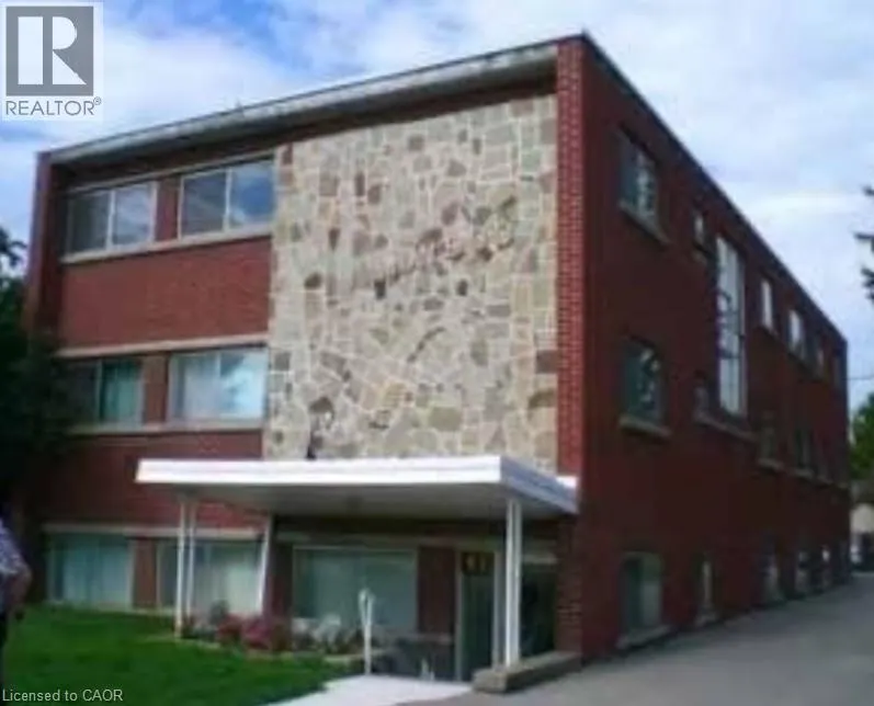42 HILLTOP Drive Unit# 6, #6