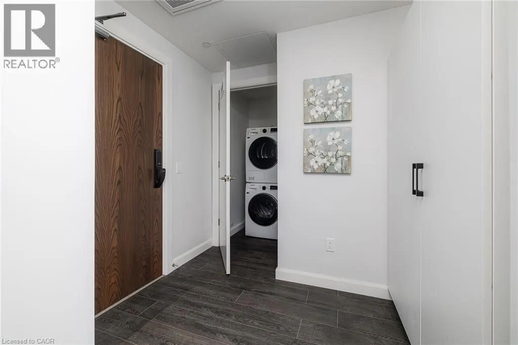 741 KING Street W Unit# 408, #408