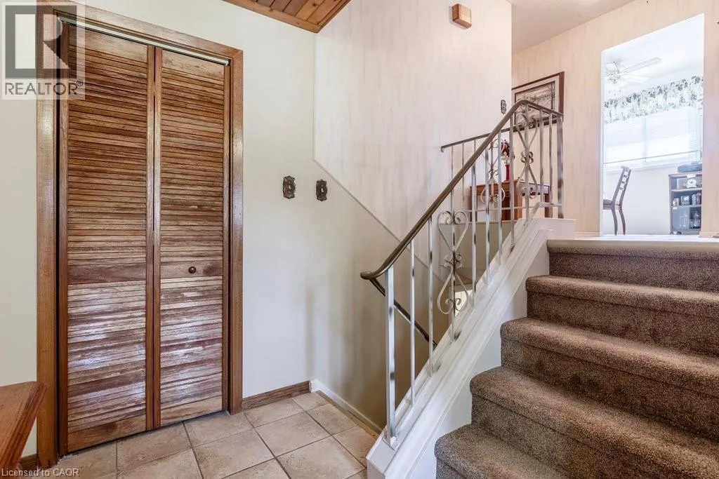 23 FONTHILL Road
