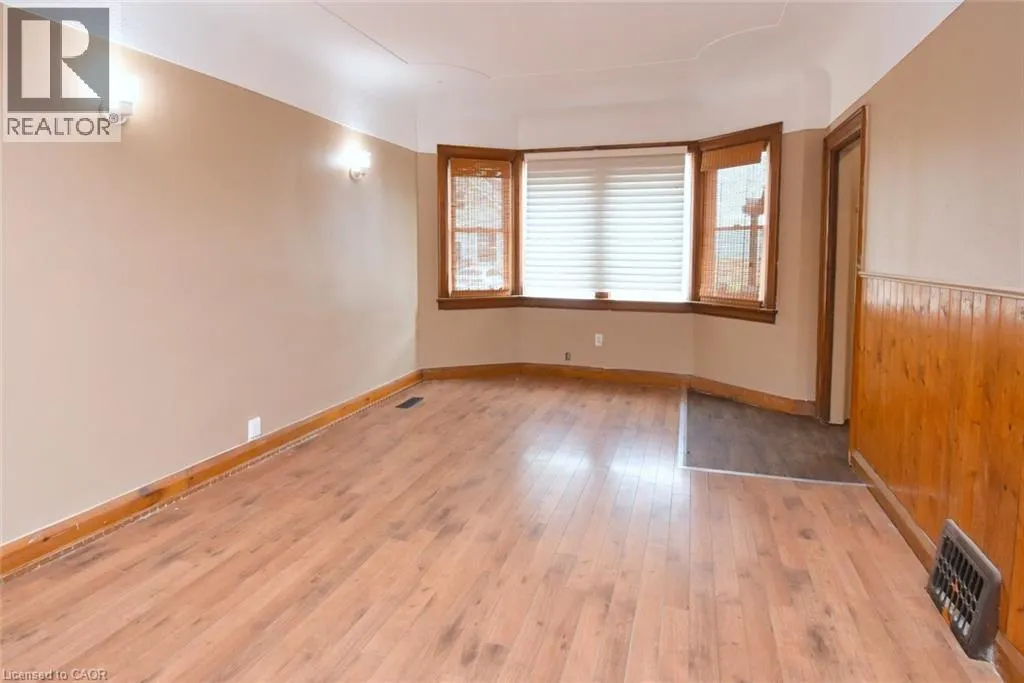 92 GERTRUDE Street