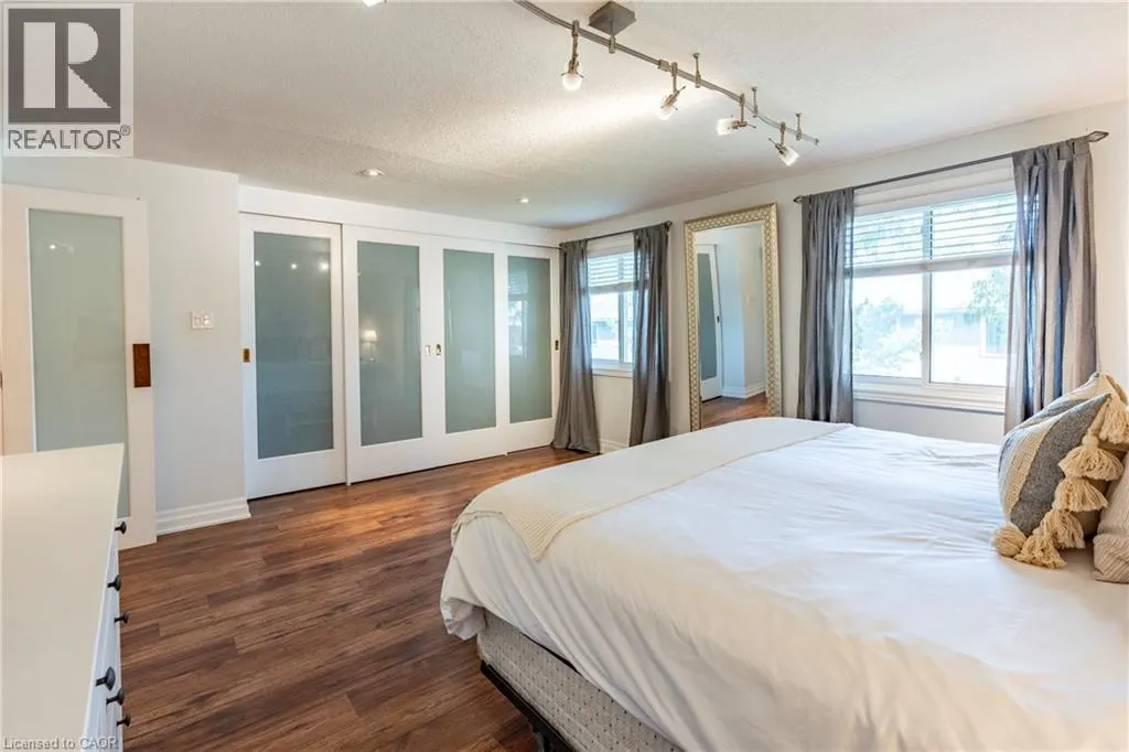 255 NORTHLAKE Drive Unit# 3, #3