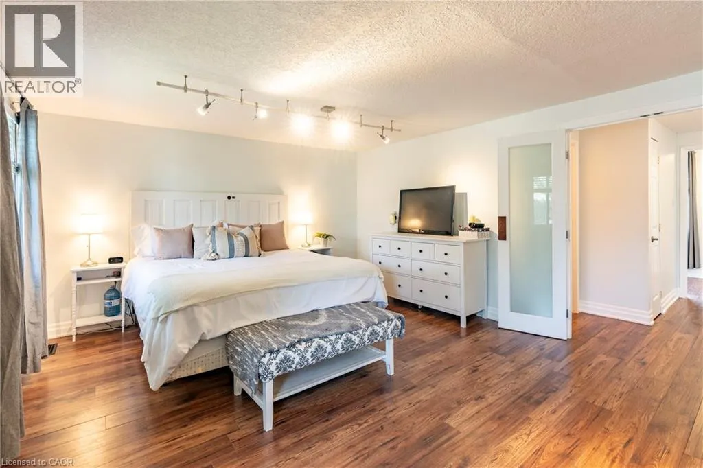 255 NORTHLAKE Drive Unit# 3, #3