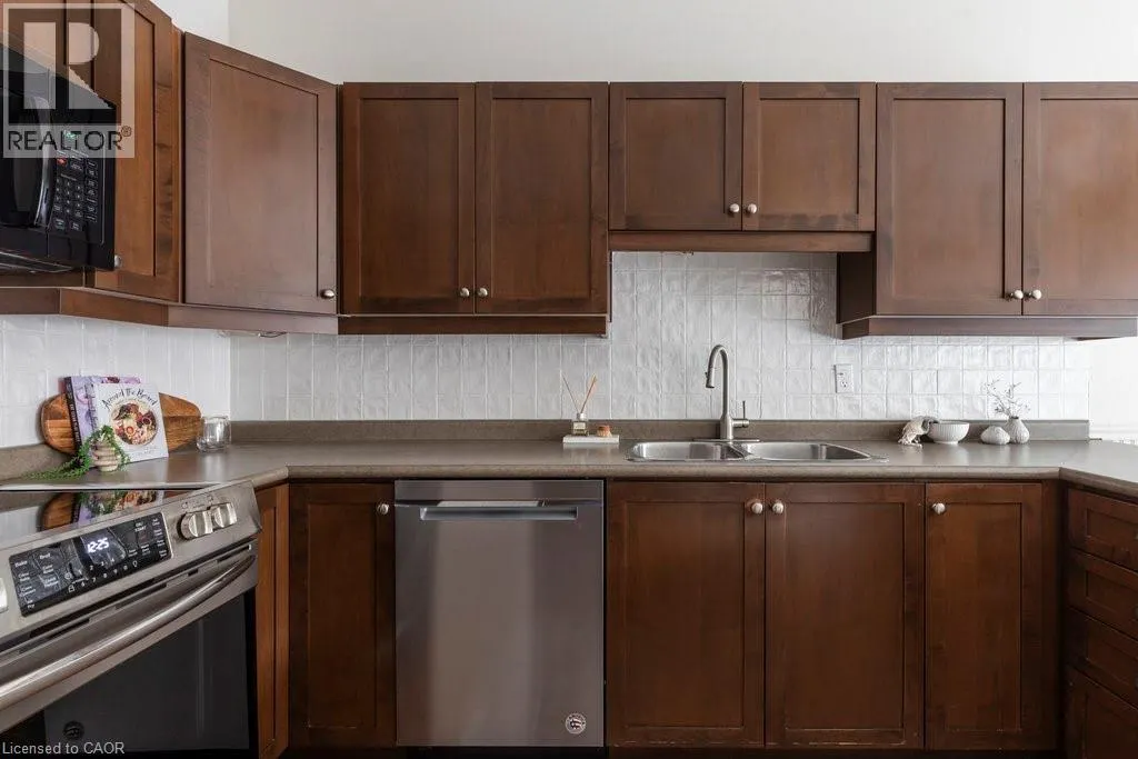 130 SOUTHBROOK Drive Unit# 35, #35