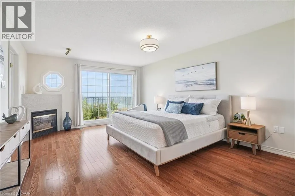 55 EDGEWATER Drive