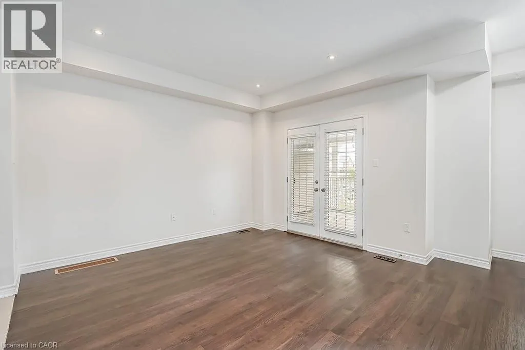 8 HISCOTT Drive