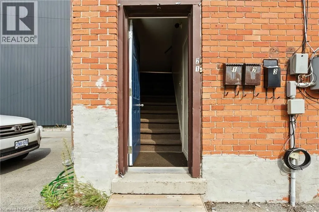229 MAIN Street W