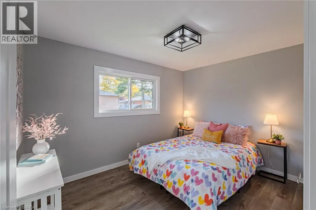 14 MONTOUR Place