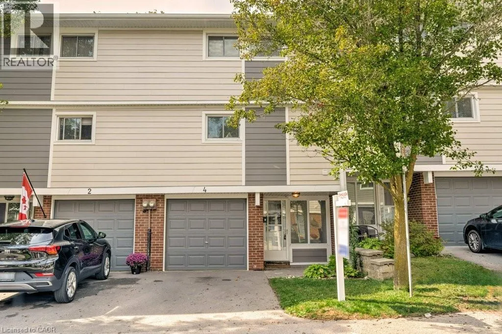 4 TRUDY Court