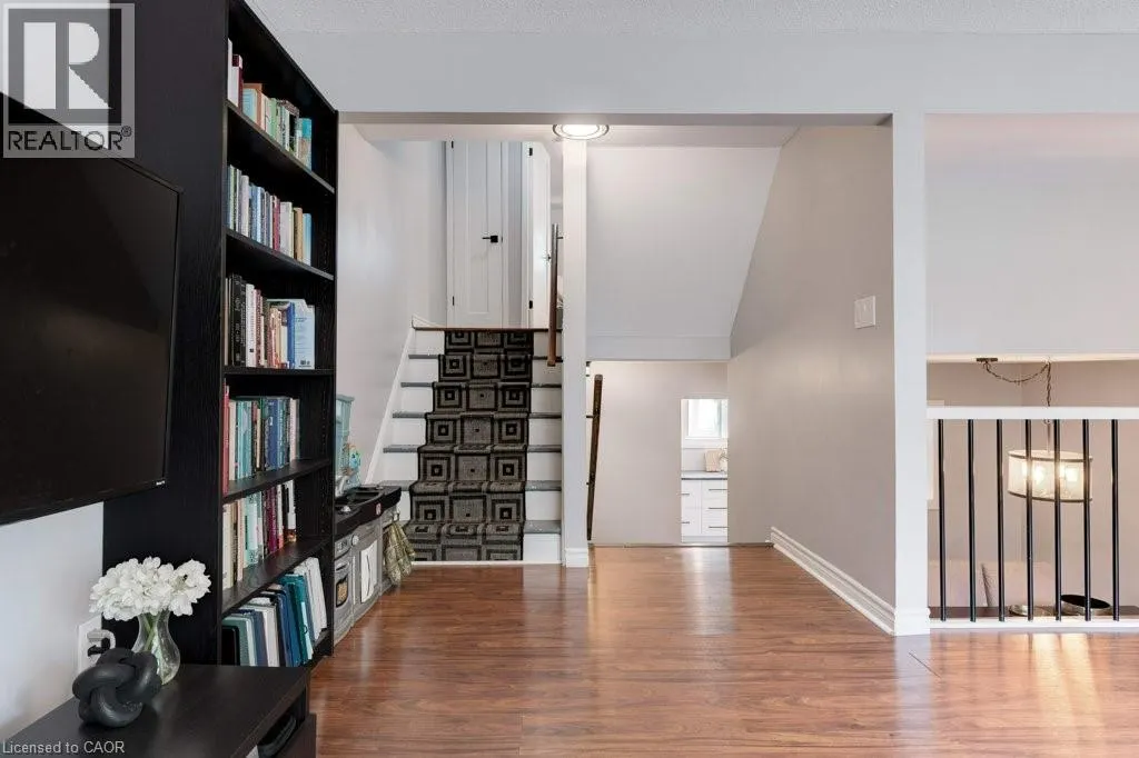4 TRUDY Court
