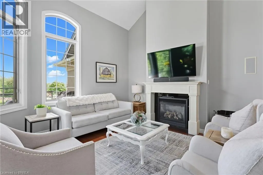 20 ZAVARELLA Court