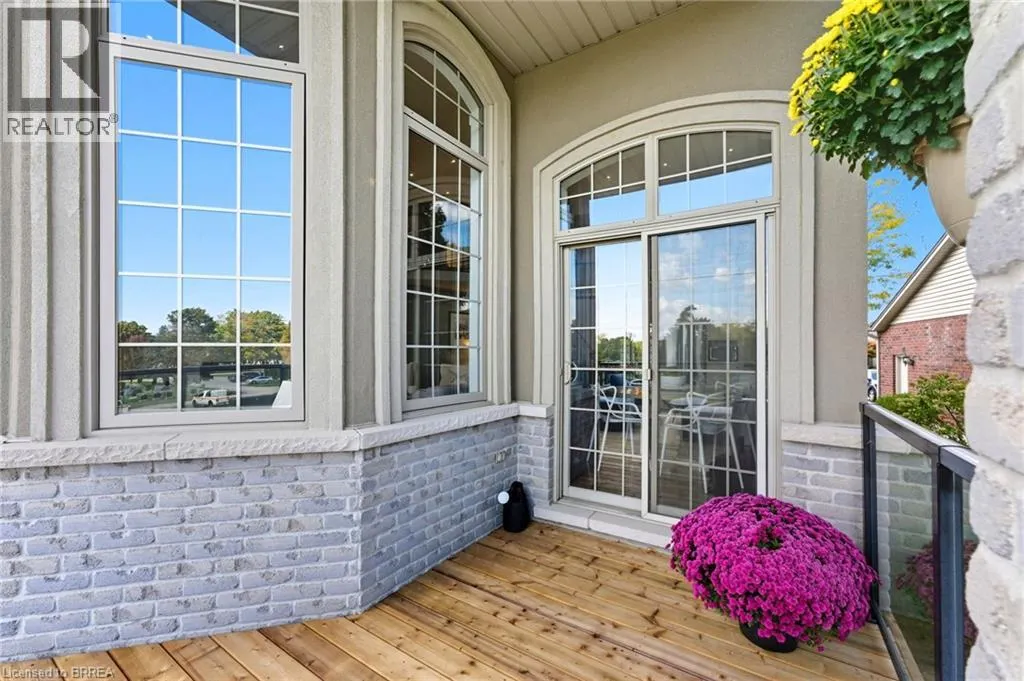 20 ZAVARELLA Court