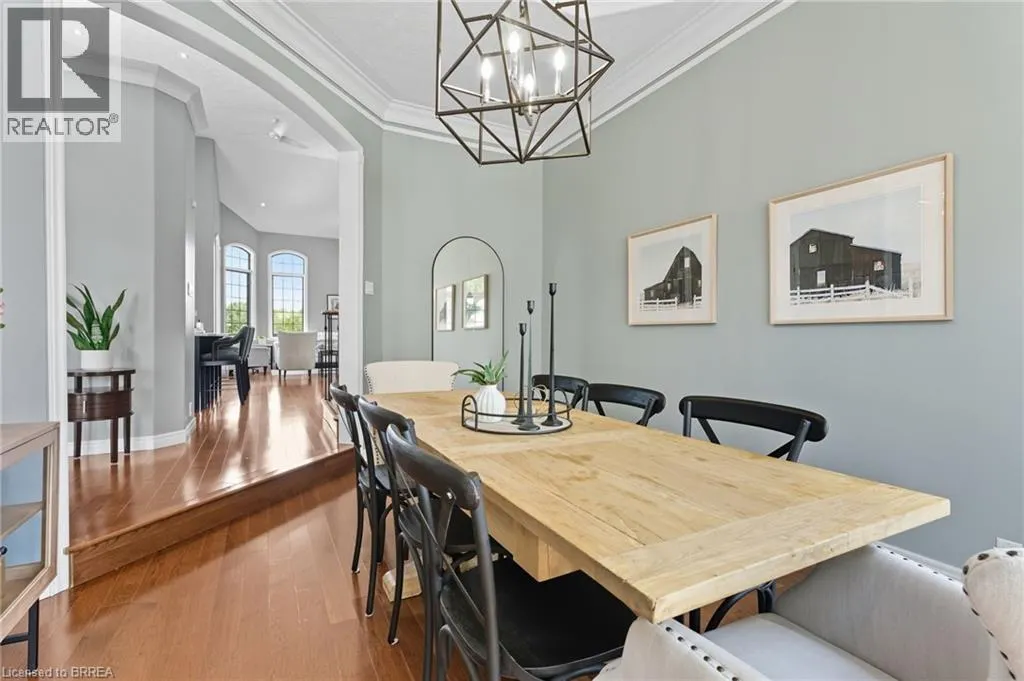 20 ZAVARELLA Court