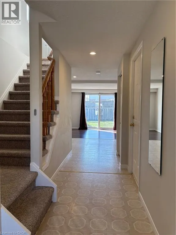 71 ACTIVA Avenue