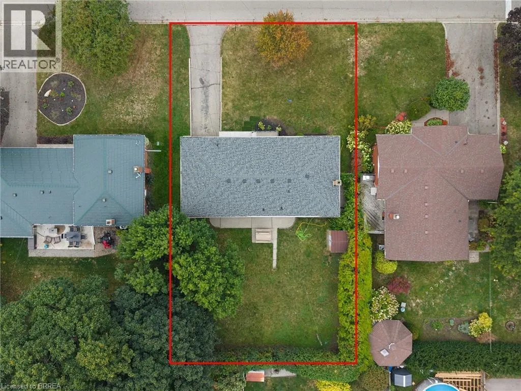 91 VARADI Avenue