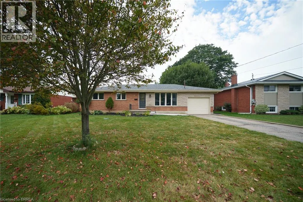 91 VARADI Avenue