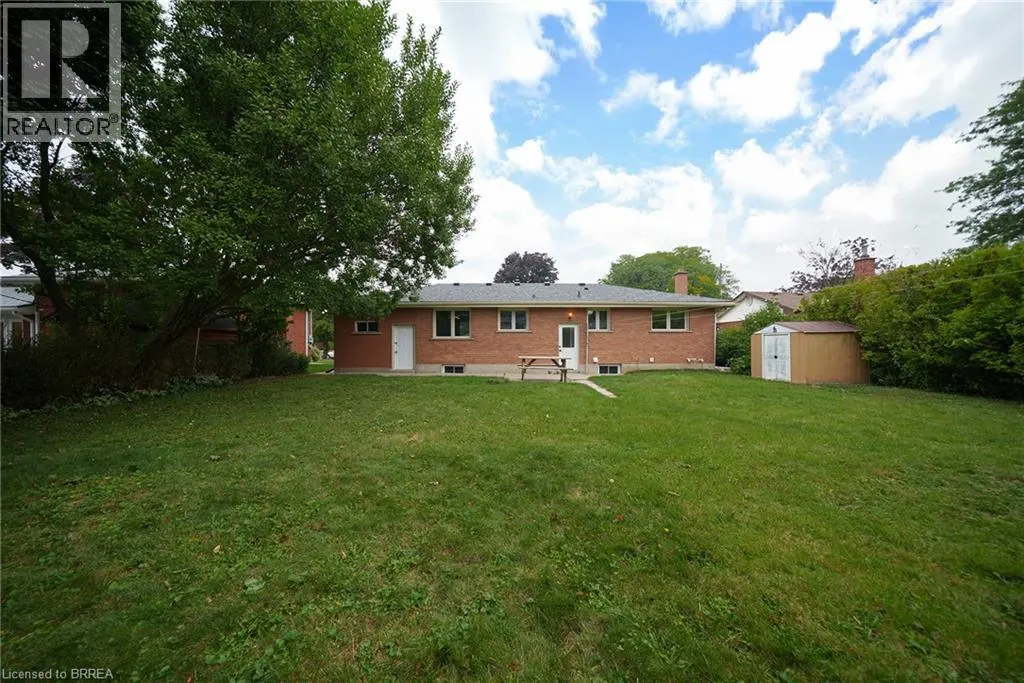 91 VARADI Avenue