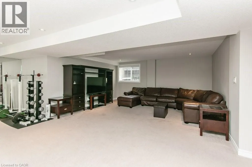 19 TREMAINE Drive