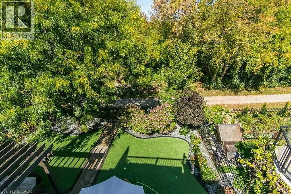 19 TREMAINE Drive