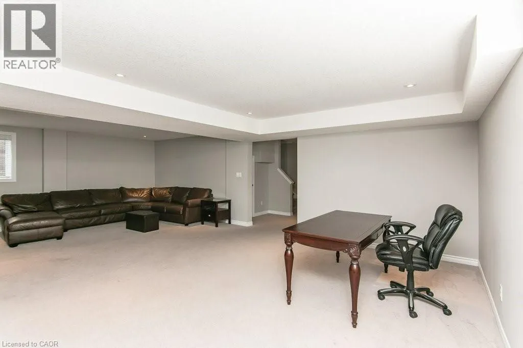 19 TREMAINE Drive