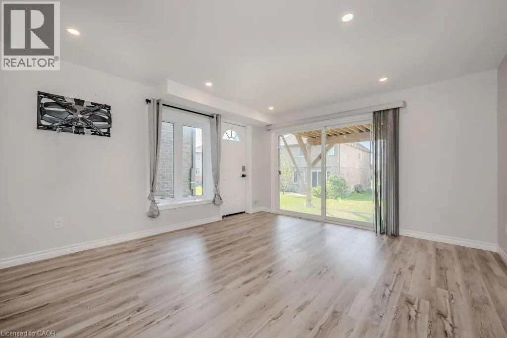 277 DEWDROP Crescent Unit# Lower, #Lower