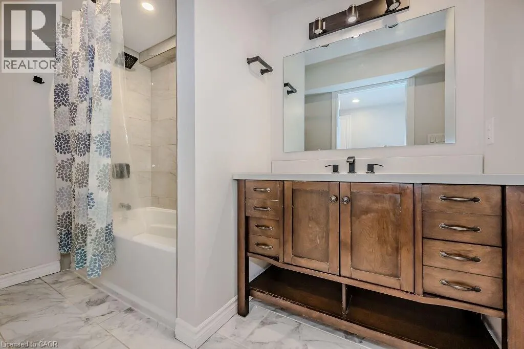 277 DEWDROP Crescent Unit# Lower, #Lower