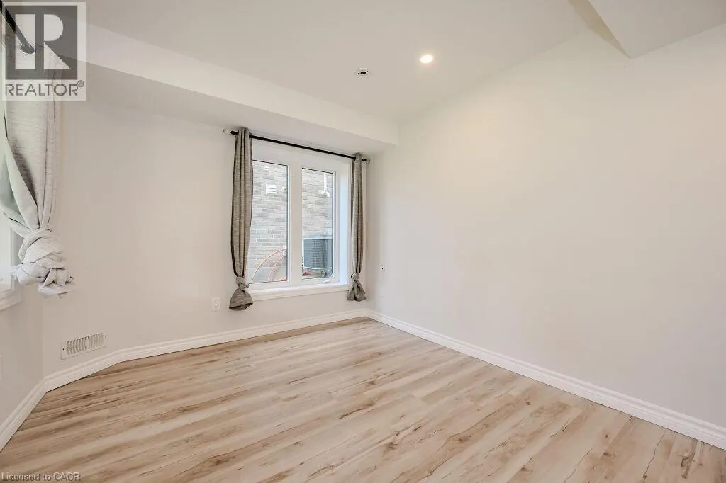 277 DEWDROP Crescent Unit# Lower, #Lower