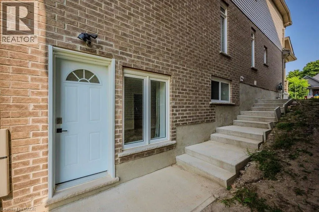 277 DEWDROP Crescent Unit# Lower, #Lower