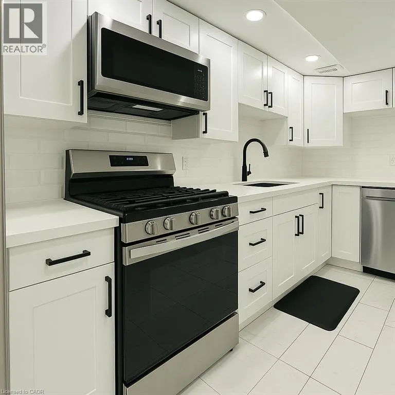 526 WOODBINE Avenue Unit# Lower, #Lower