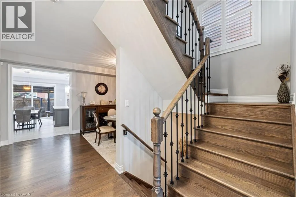 24 MACBEAN Crescent