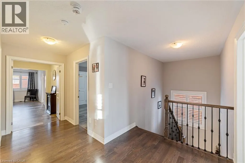 24 MACBEAN Crescent