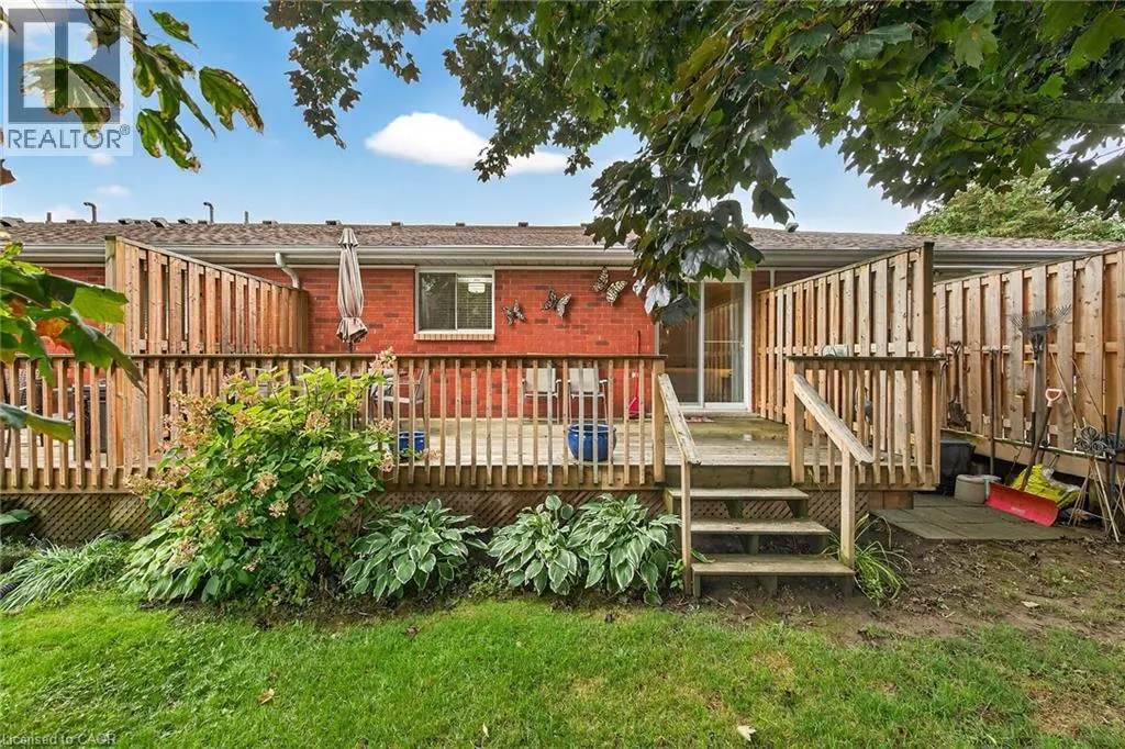 20 COURTLAND Drive Unit# 2, #2
