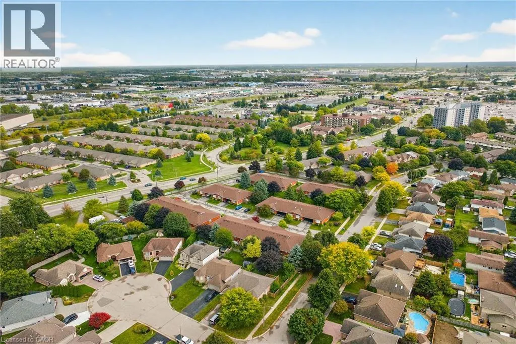 20 COURTLAND Drive Unit# 2, #2