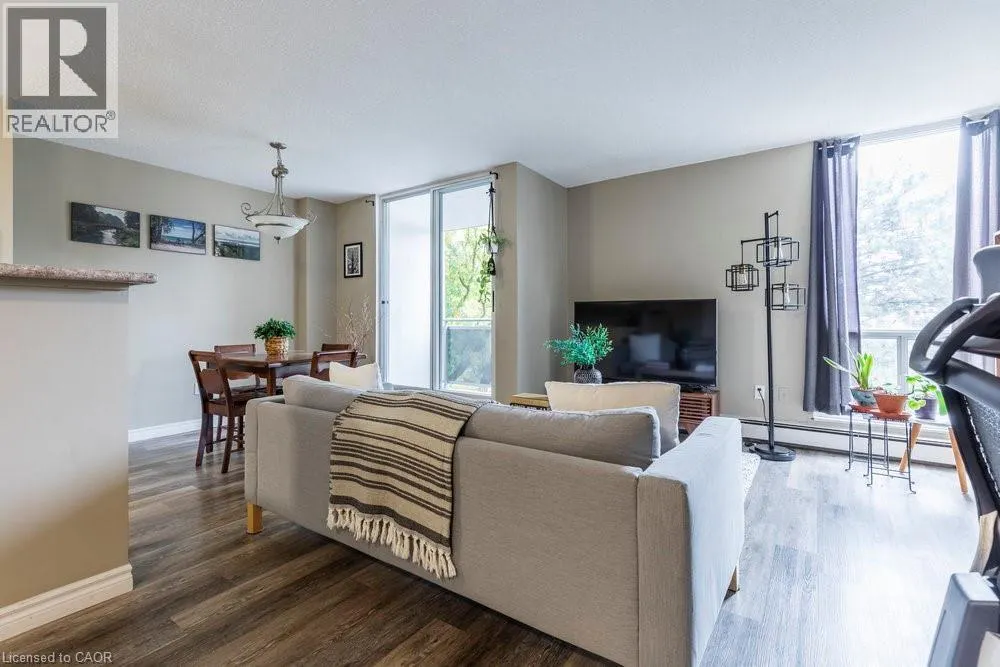 75 GLENBURN Court Unit# 409, #409