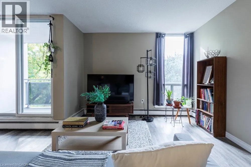 75 GLENBURN Court Unit# 409, #409