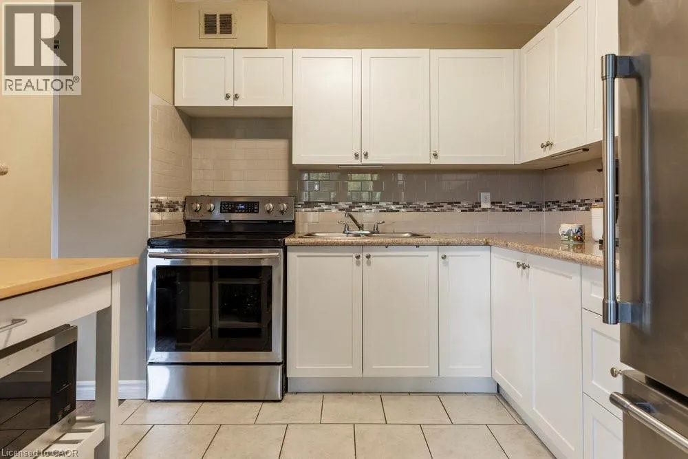 75 GLENBURN Court Unit# 409, #409
