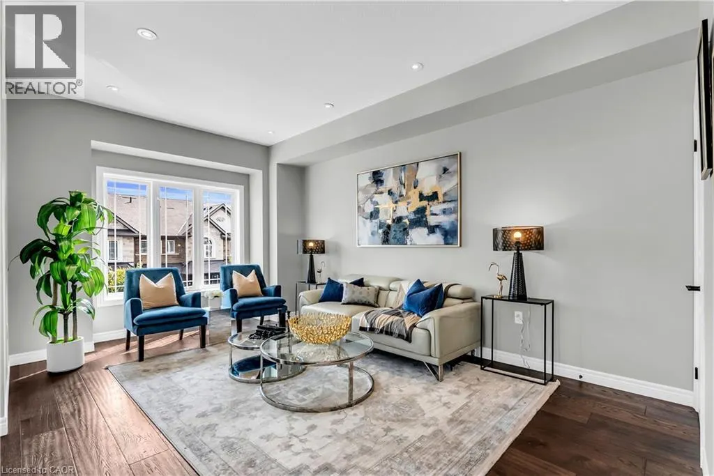 89 BLOOM Crescent