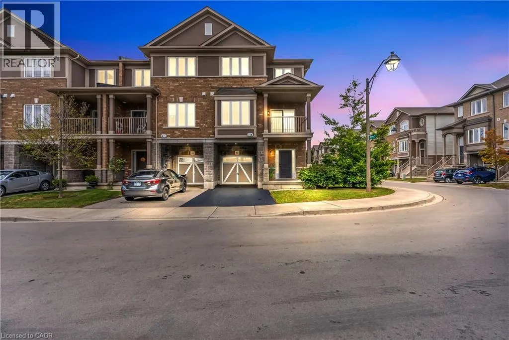 89 BLOOM Crescent