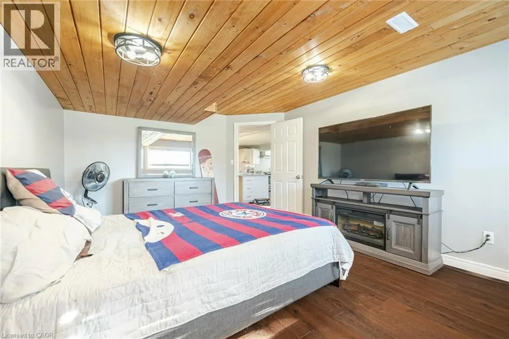 339 SIXTH CONCESSION Road
