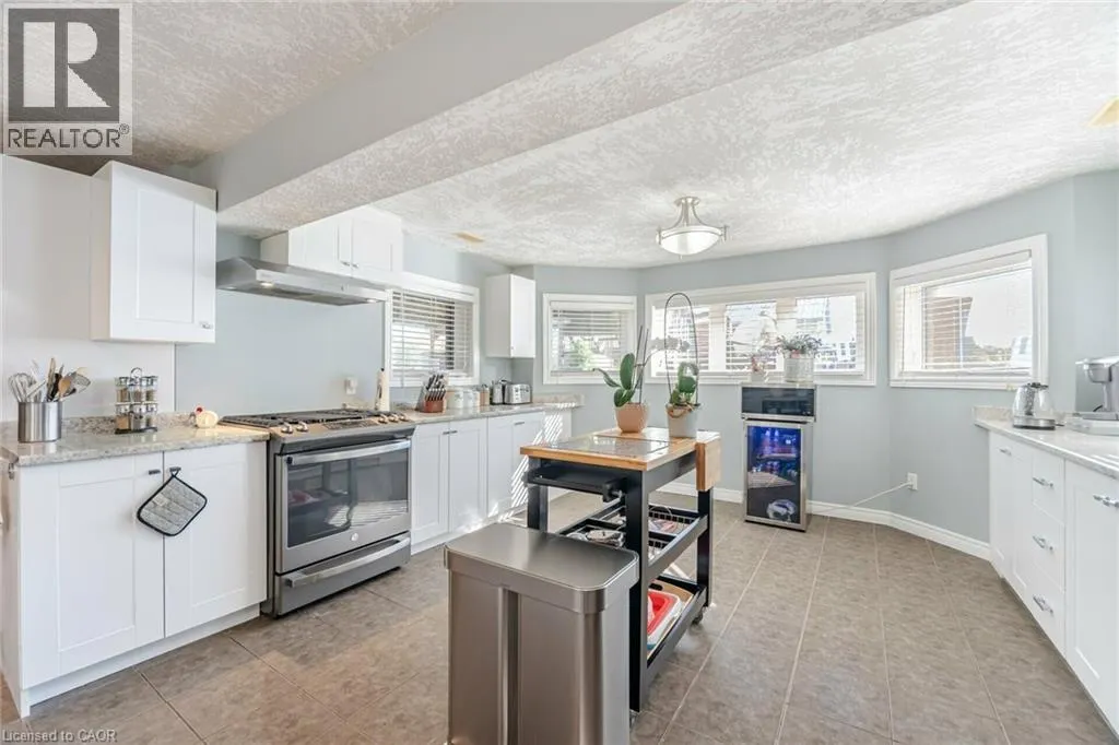 339 SIXTH CONCESSION Road