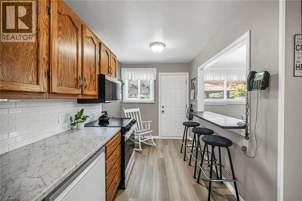 444 STONE CHURCH Road W Unit# P1, #P1