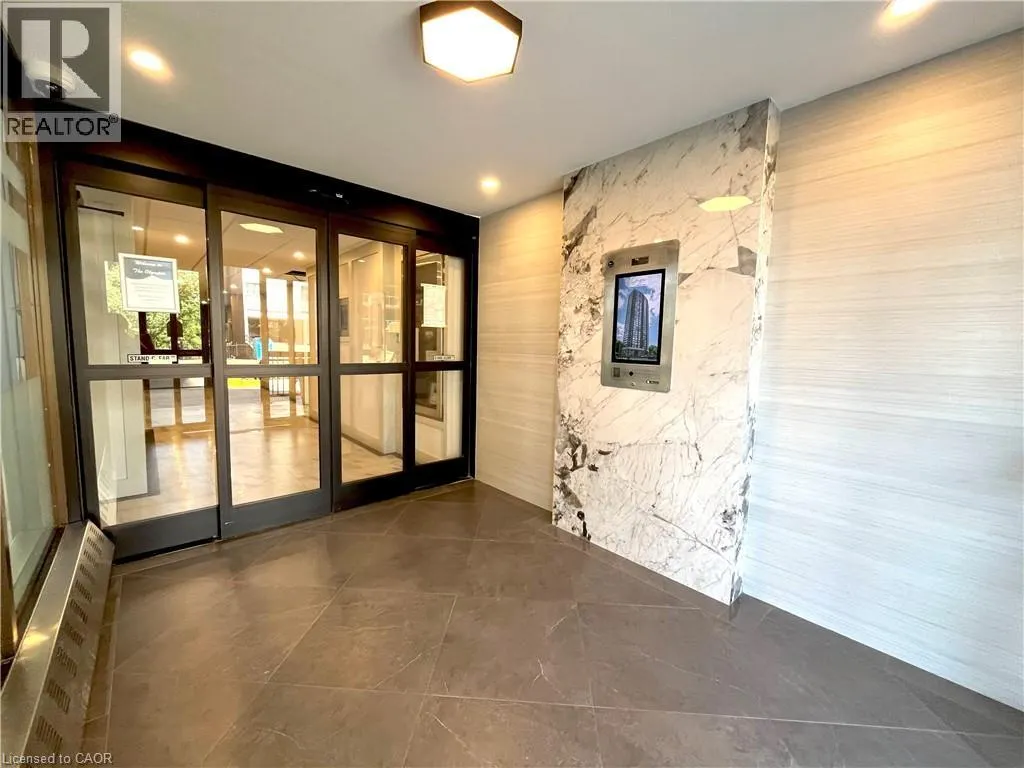 150 CHARLTON Avenue E Unit# 2206, #2206