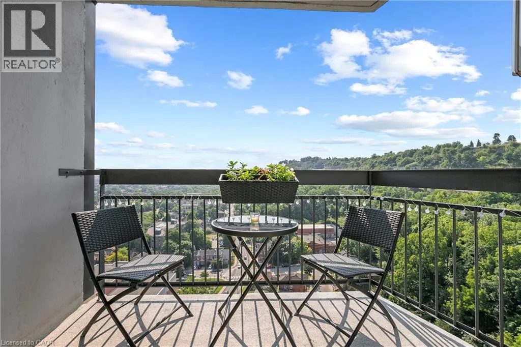 150 CHARLTON Avenue E Unit# 2206, #2206