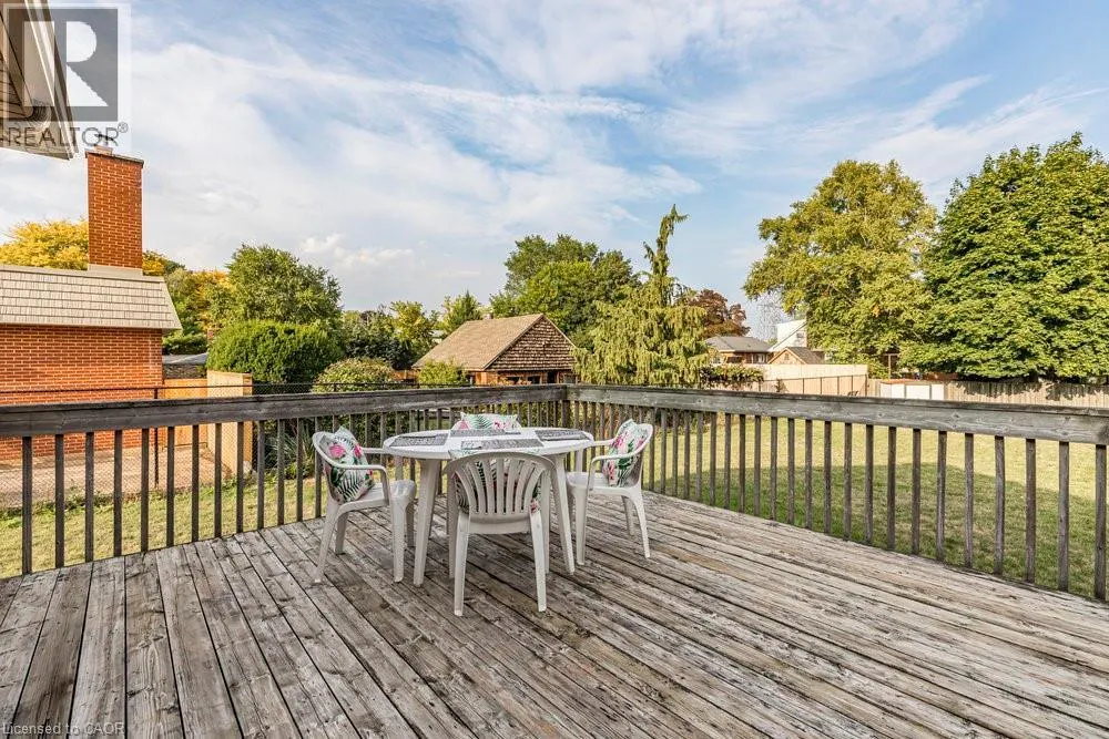 37 LOWER HORNING Road