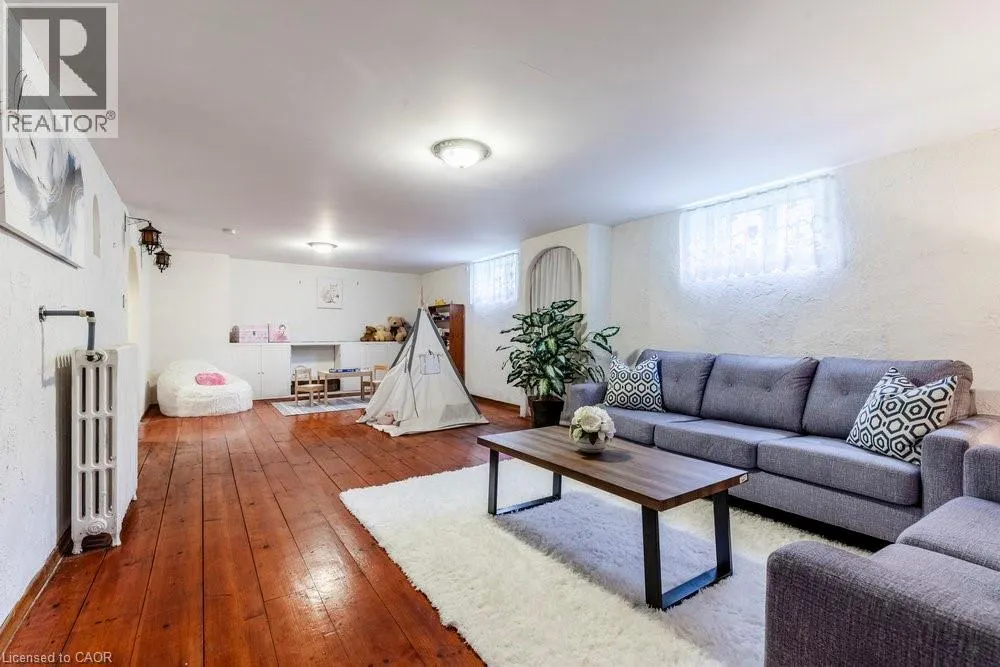 37 LOWER HORNING Road
