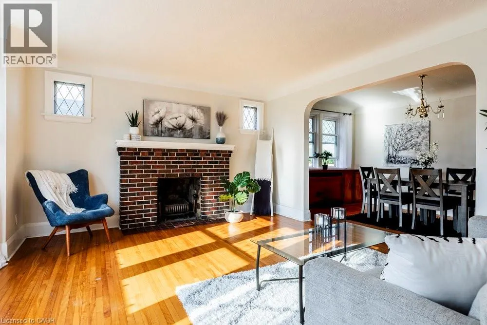 37 LOWER HORNING Road
