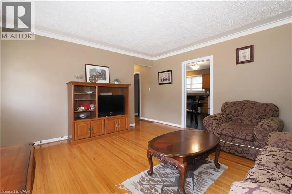50 EARLSCOURT Crescent